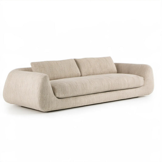 Trzyosobowa sofa o zaokrąglonej formie, jasnobeżowa, 230 x 100 x 76 cm